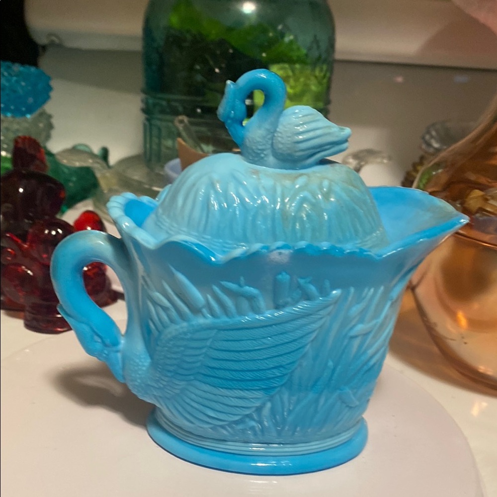Westmoreland Vintage Blue Slag Swan and Cattails Lidded Creamer Beautiful!